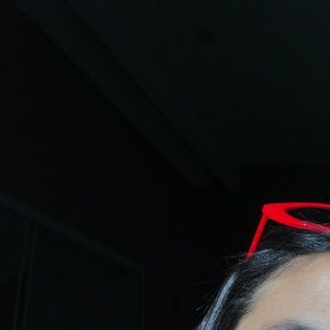 Meet your Posher, Nola